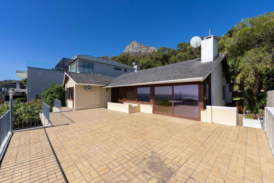 4 Bedroom Property for Sale in Clifton Western Cape